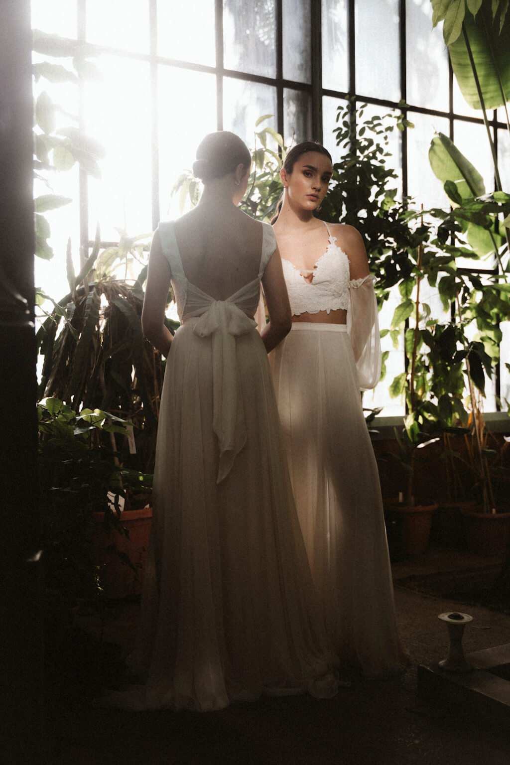 Balint Sara Botanica menyasszonyi ruha kollekcio 2024 Azalea haromreszes eskuvoi ruha