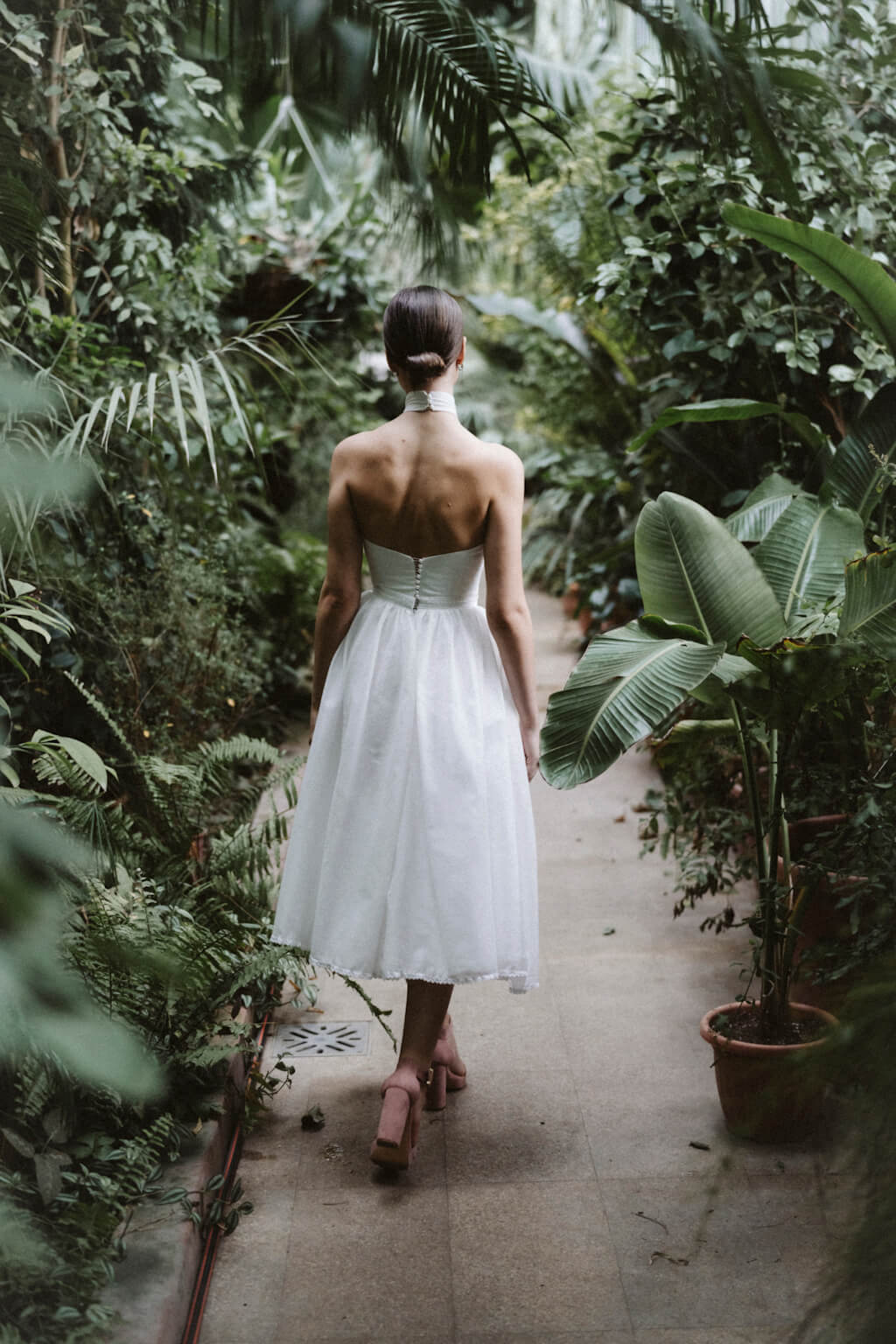 Balint Sara Botanica menyasszonyi ruha kollekcio 2024 Lillac esküvői ruha masnival